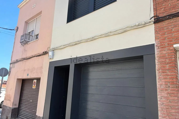 Chalet adosado en calle de las Navas de Tolosa, 87