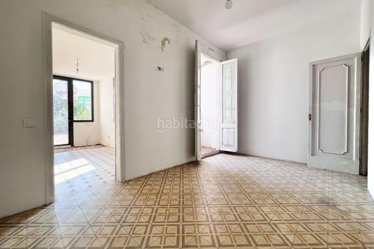 Casa junto a rambla de egara en Segle XX Terrassa