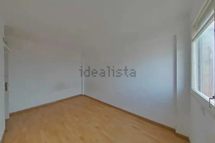 Piso amplio y luminoso en Sant Ildefons