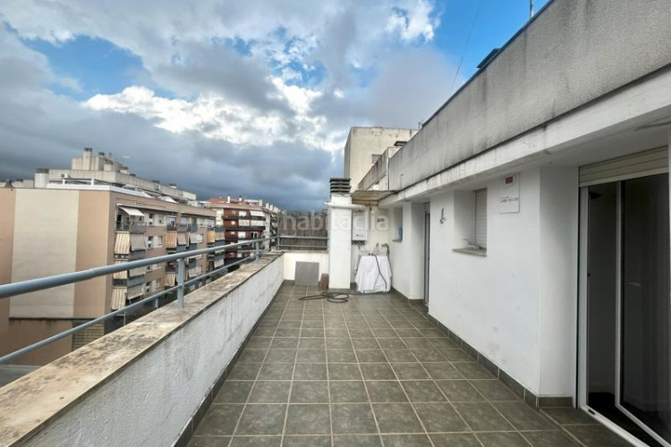 Dúplex exclusivo ático-dúplex con 2 terrazas privadas y luz natural en Sant Pere Nord en Terrassa