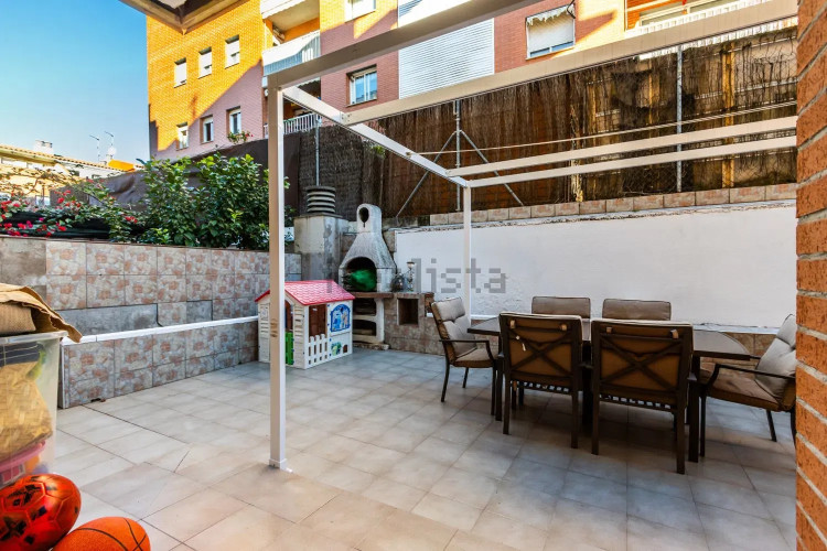 Piso en Barrio Les Arenes