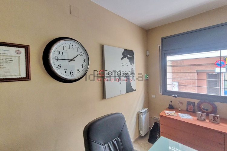 Piso en Barrio Escoles
