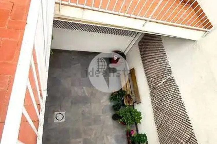 Chalet adosado en calle de Sant Llorenç