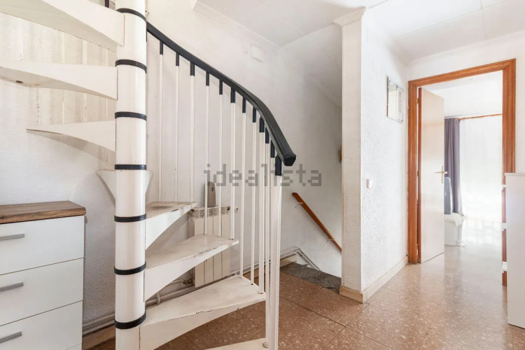 Chalet adosado en calle de Sant Damià