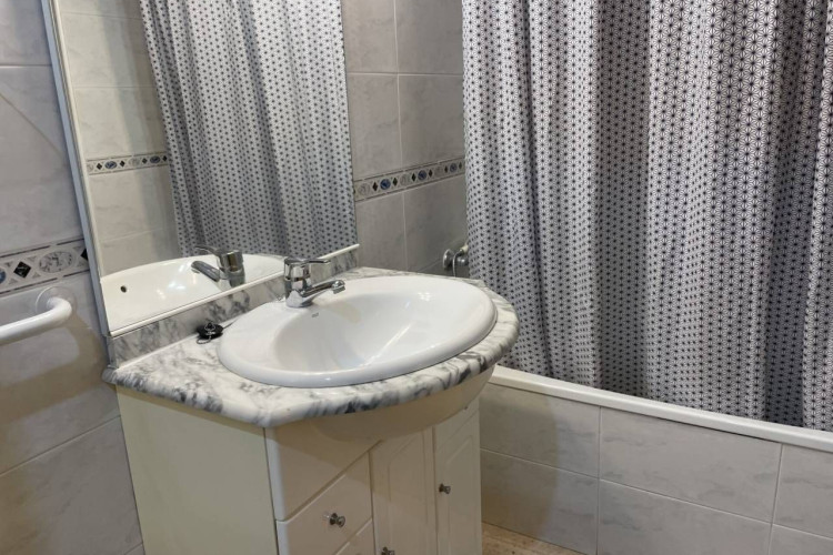 Les Arenes - La Gru00EDpia  Can Montllor