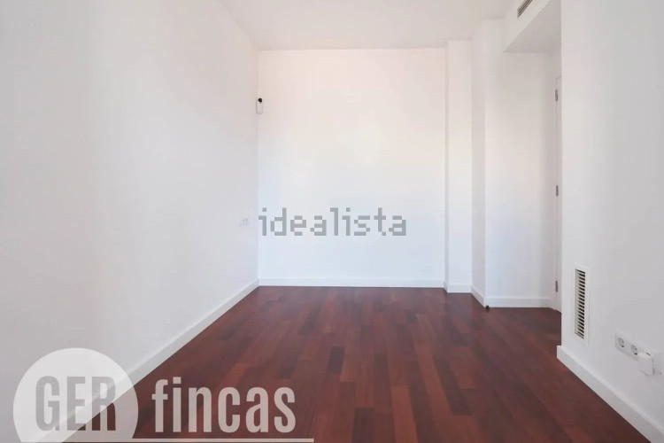 Piso en calle de Menéndez y Pelayo
