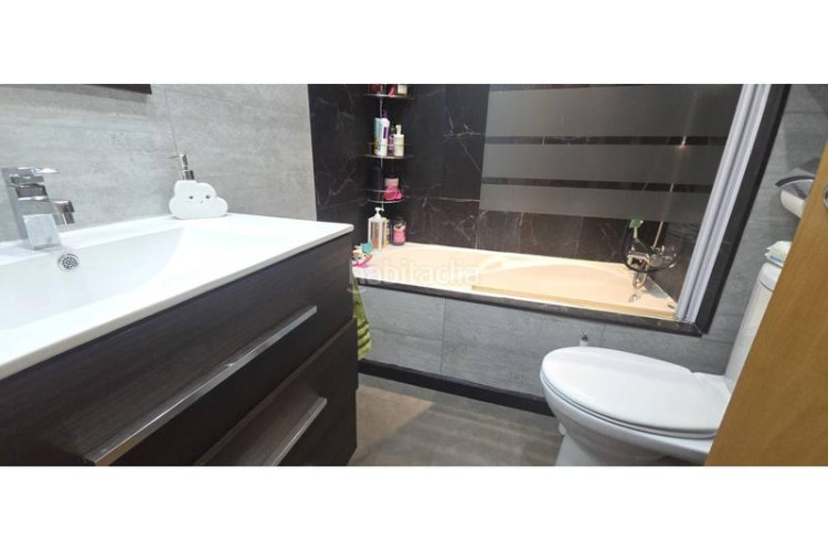 Piso vallparadis oportunidad piso 2 habitaciones en Terrassa