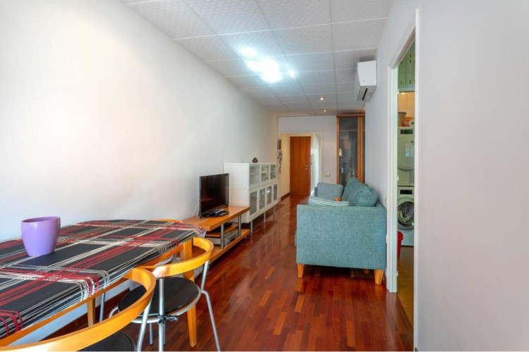 Pau Claris, Barri del Centre