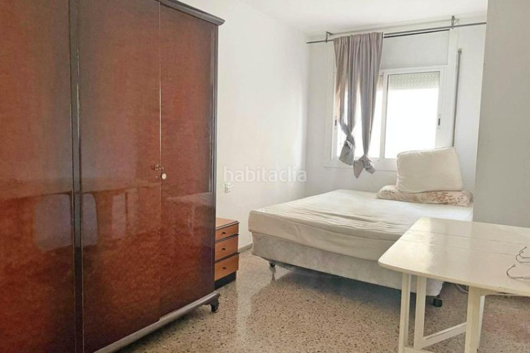 Piso  en venta zona escoles en Cementiri Vell Terrassa
