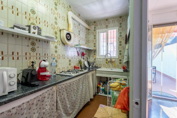 Casa  143 m2 amb pati 40 m2 sud i garatge per 2 cotxes en Terrassa