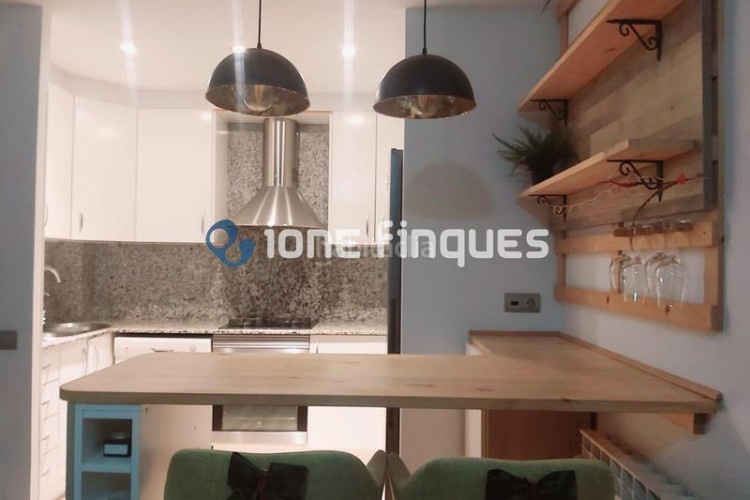 Piso ione finques ofrece en Egara Terrassa