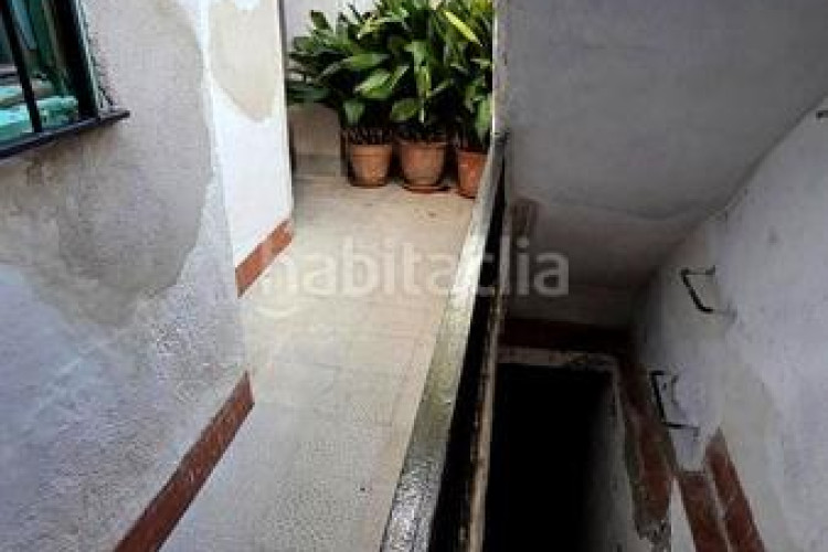 Casa  cantonera, ideal para 2 familias en Ca n'Anglada Terrassa