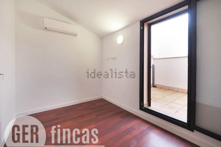 Dúplex en calle de Menéndez y Pelayo