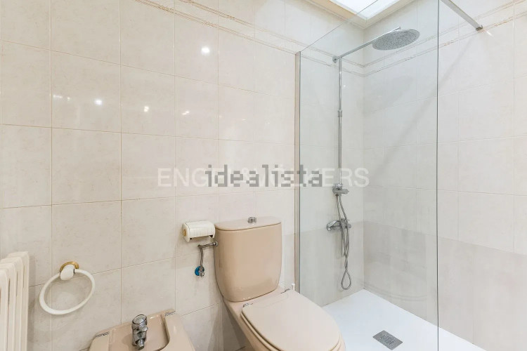 Dúplex en Barrio Centre