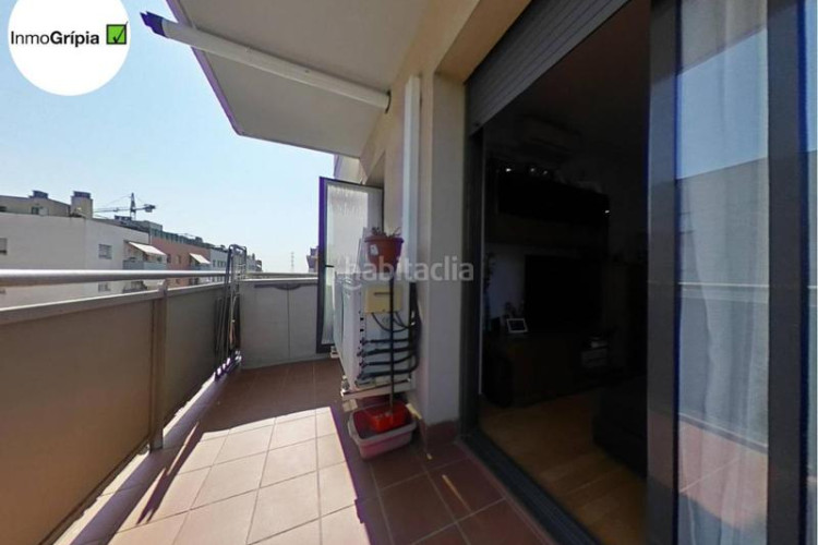 Piso  en venta en les arenescan montllorla grípia08227 en Terrassa