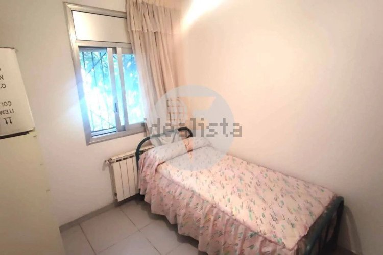 Casa independiente en calle del Camerun