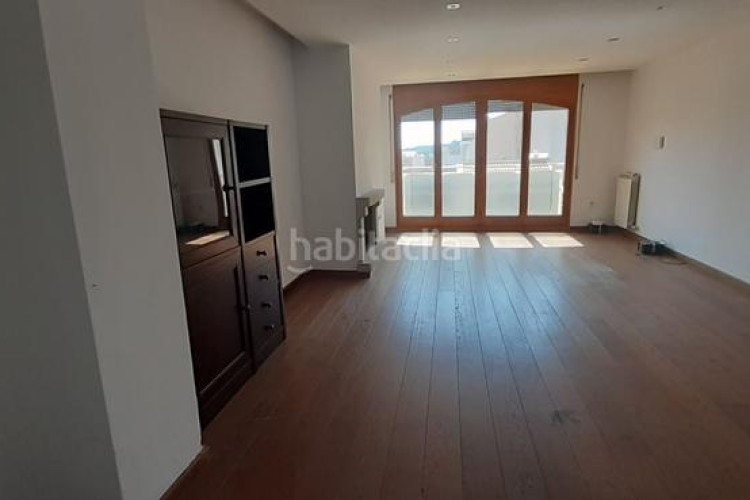 Piso  ca naurell en Ca n'Aurell Terrassa
