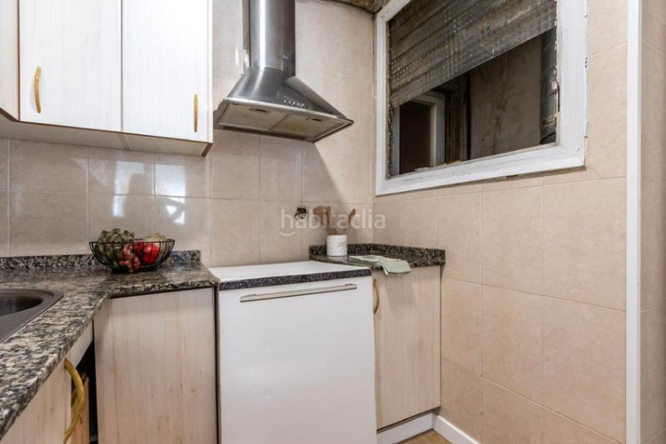 Dúplex vivienda tipo dúplex de 2habs. + garaje + patio. zona Segle XX en Terrassa