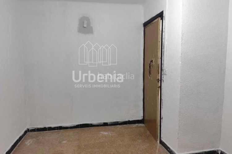 Piso oportunidad para reformar ! en Sant Pere Nord Terrassa