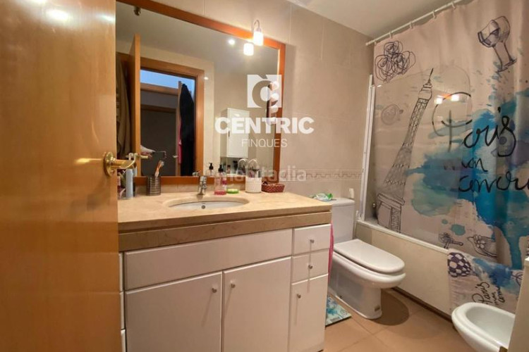 Piso  de 2 habitaciones para invertir en Segle XX Terrassa