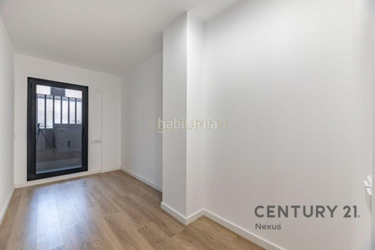 Planta baja en carrer de pere fizes planta baja impecable con acabados de alta calidad, suite y eficiencia energética en Terrassa