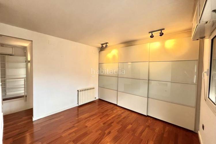 Dúplex exclusivo ático-dúplex con 2 terrazas privadas y luz natural en Sant Pere Nord en Terrassa