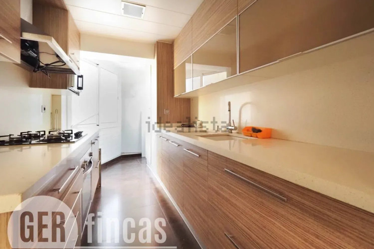 Piso en avenida de Joaquim de Sagrera