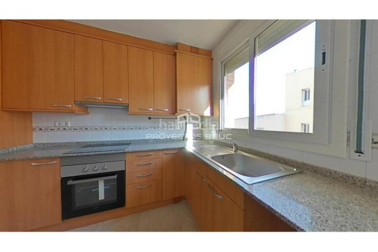 Dúplex espectacular duplex con parking incluido infórmese en Terrassa