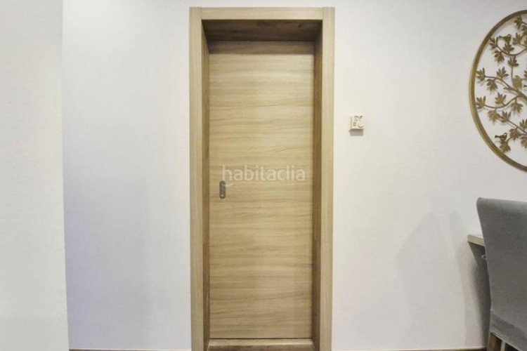 Planta baja  reformada totalmente de 3 hab en Terrassa