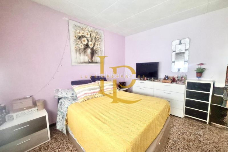 Ático en venta ático de tres habitaciones y amplias terrazas con vistas panoramicas en Terrassa