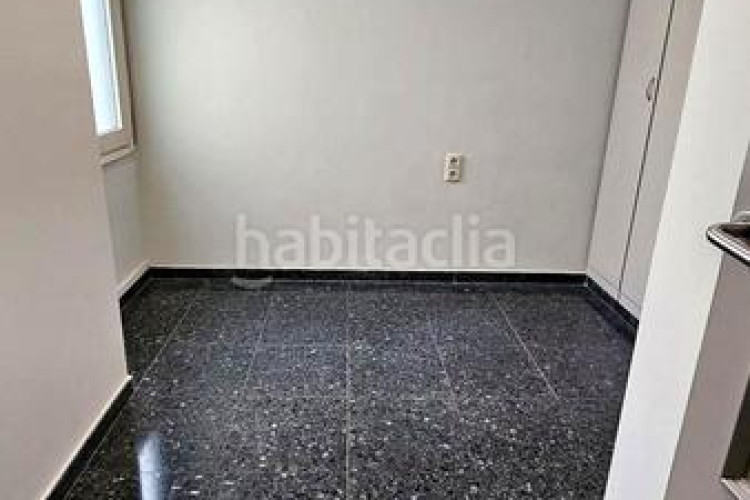 Piso gran piso junto parc vallparadis en Vallparadís - Antic Poble de Sant Pere Terrassa