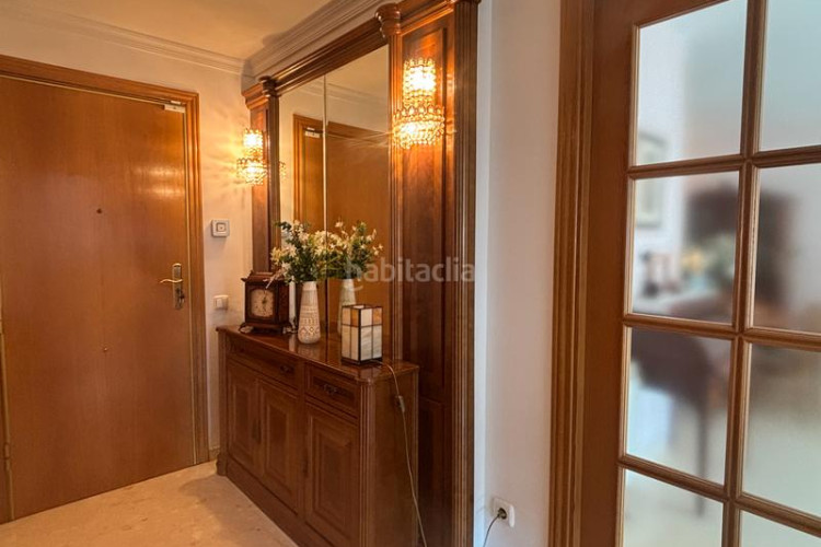 Dúplex impecable duplex en el corazón de pere parres a dos minutos del centro con parquing incluido en Terrassa