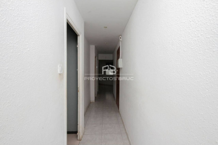 Mossu00E8n Tatcher, Sant Pere Nord