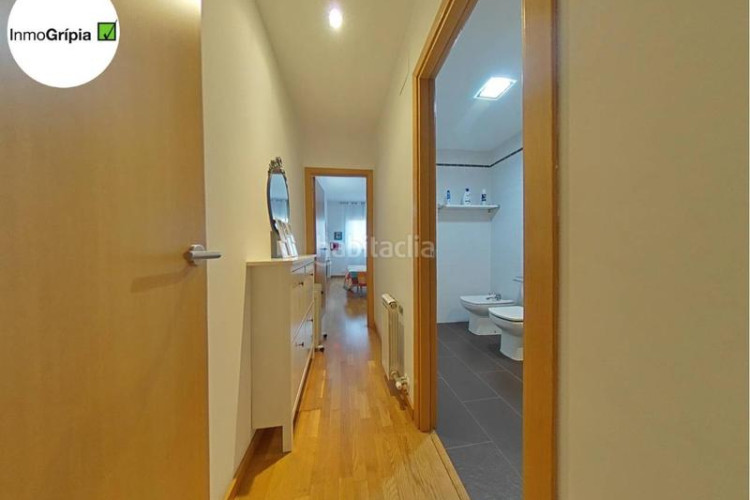 Piso  en venta en les arenescan montllorla grípia08227 en Terrassa
