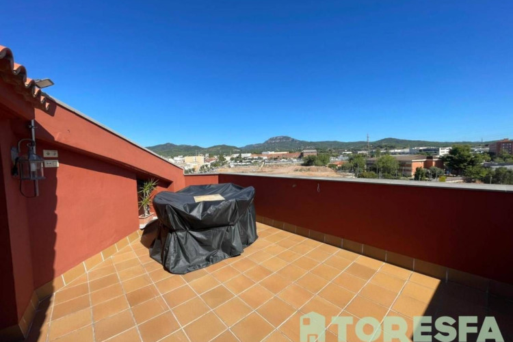 Francesc Maciu00E0, Sant Pere Nord