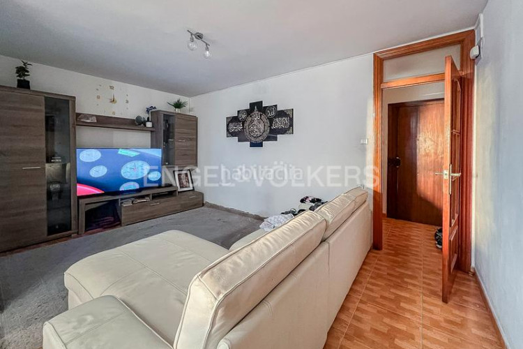 Apartamento oportunidad solo inversores, excelente rentabilidad, piso alquilado en Terrassa