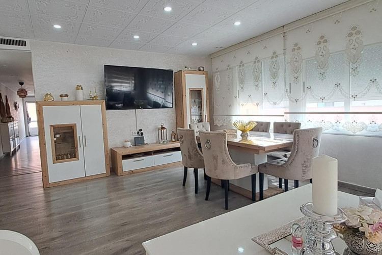 Mare de Deu del Carme, 95, Ca n'Anglada