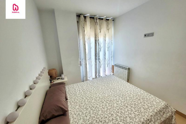 Piso  de 2 habitaciones para entrar a vivir con parking en Terrassa