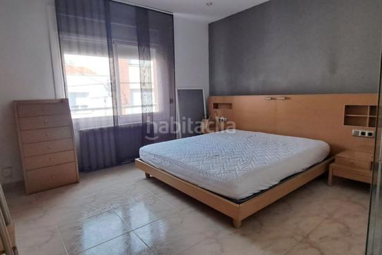 Casa el hogar que tu familia sueña te espera en can montllor! en Terrassa