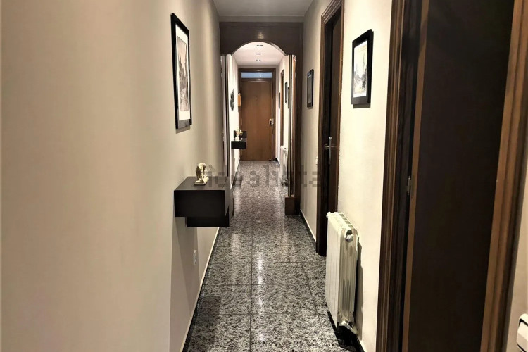 Piso en calle de l'Emperadriu Eugènia