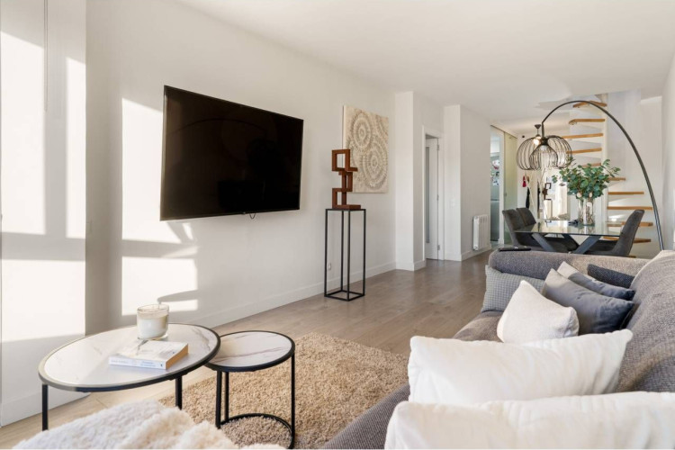 Castellar, Les Arenes - La Gru00EDpia  Can Montllor