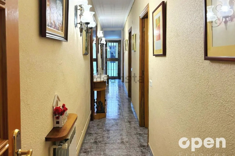 Chalet en calle d'Àngel Guimerà