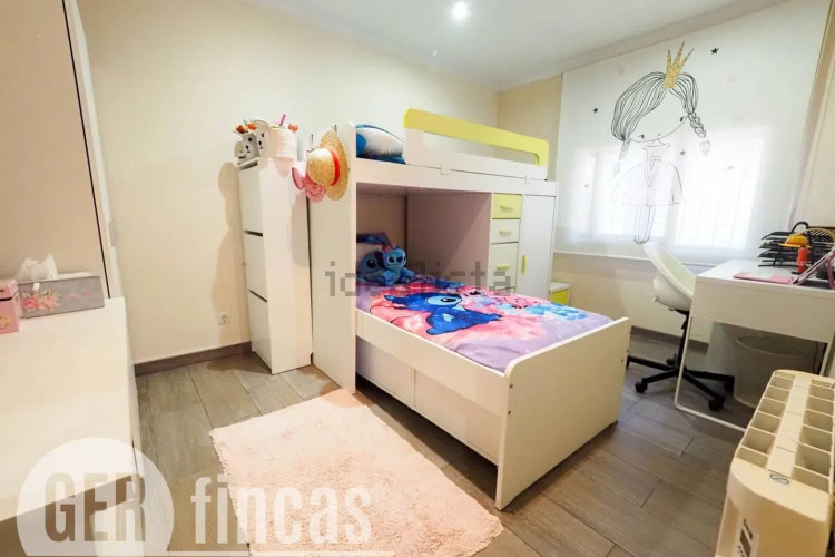 Chalet en calle Ballester