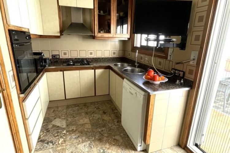 Les Arenes - La Gru00EDpia  Can Montllor