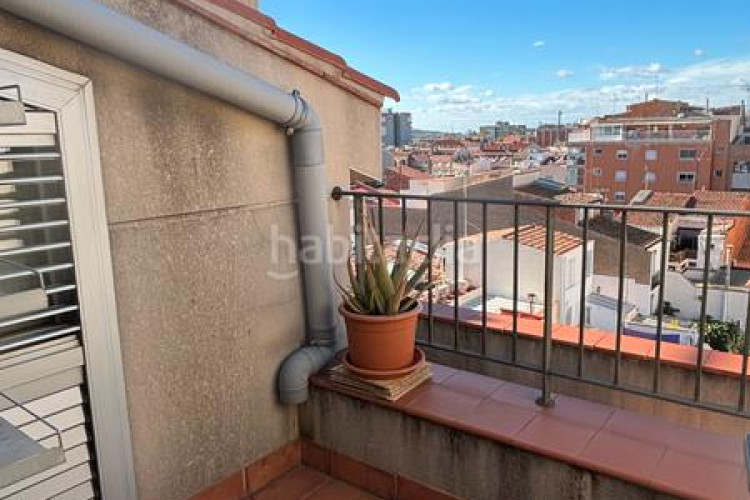 Dúplex magnifico duplex en el centro de sant pere con parquing y trastero en Terrassa