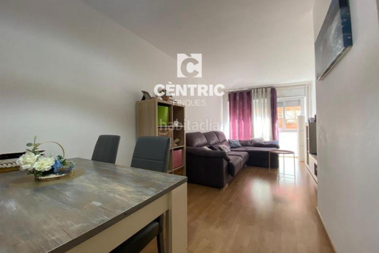 Piso  de 2 habitaciones para invertir en Segle XX Terrassa