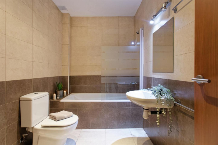 Carrer de Topete, Barri del Centre