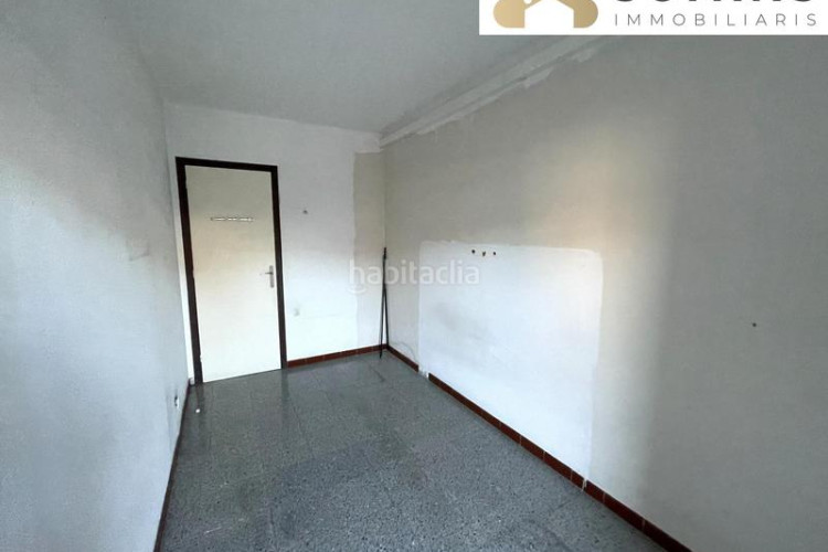 Piso gran oportunidad en Ca n'Aurell Terrassa