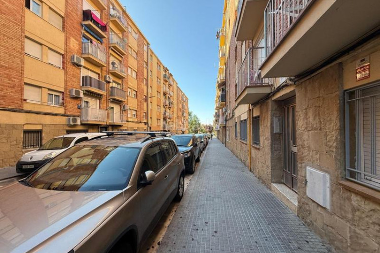 Piso oportunidad para inversores! en La Maurina Terrassa