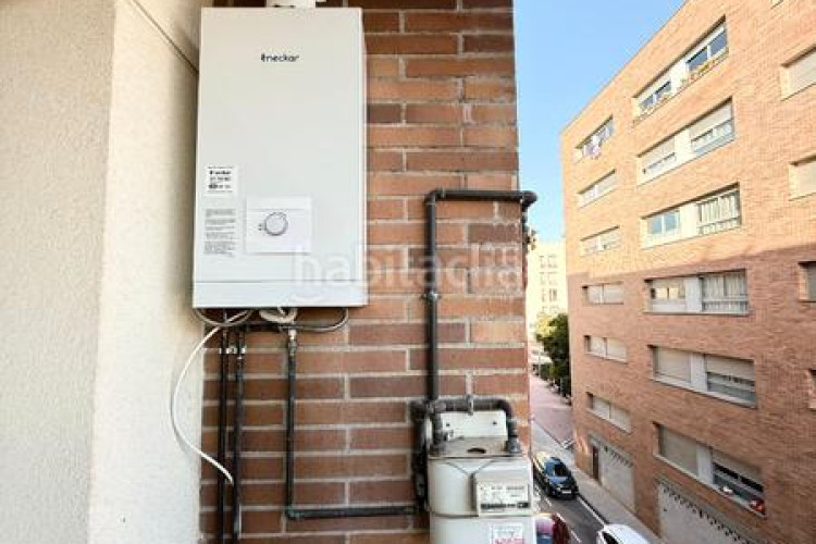 Piso en carrer de sant lluís 137 oportunidad para inversores: piso en Roc Blanc, en Terrassa
